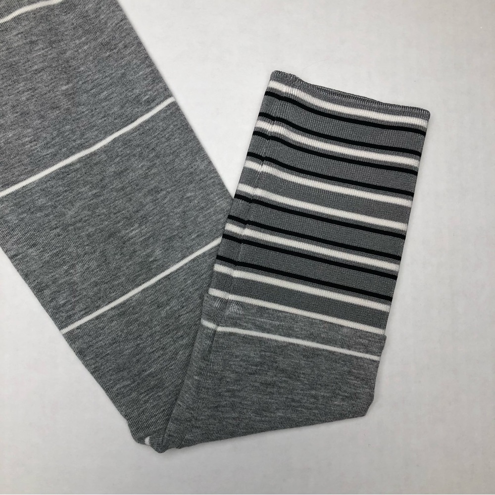 ⭐️NEW⭐️White House Black Market Long Sleeve Midi Stripe Dress With Sweater Trim - Picture 8 of 8
